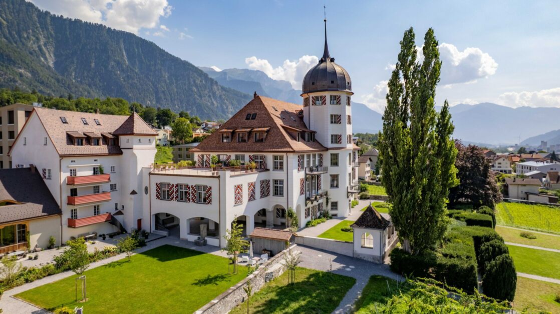 Referenzobjekt Dach Schloss Zizers 6 Referenzobjekt Dach Schloss Zizers 6
