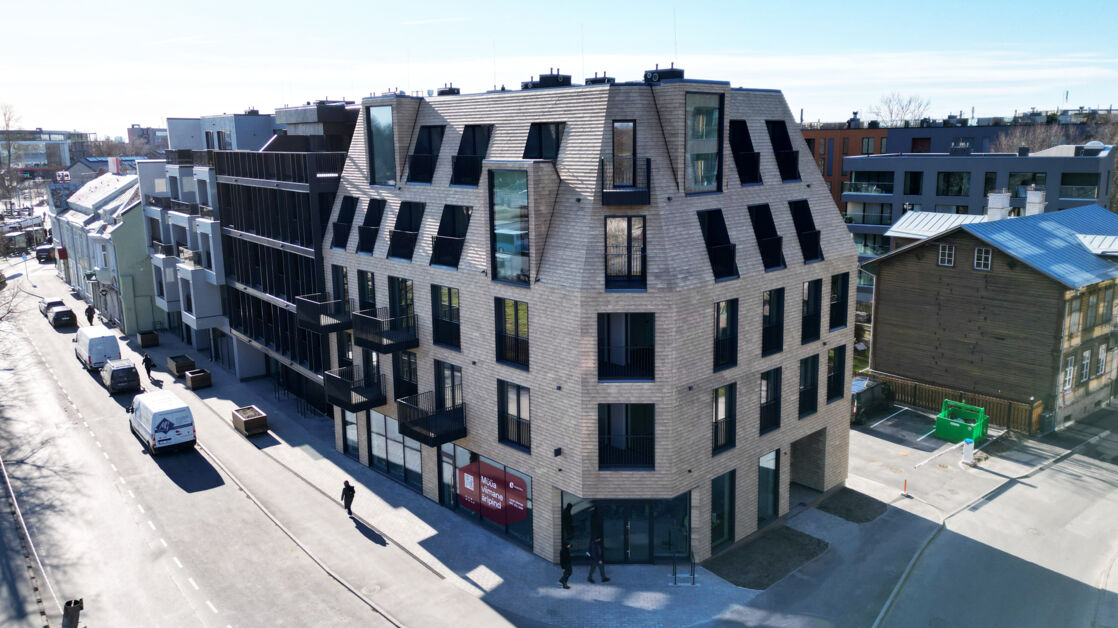 Tallinn Triplets 1 Tallinn Triplets 1