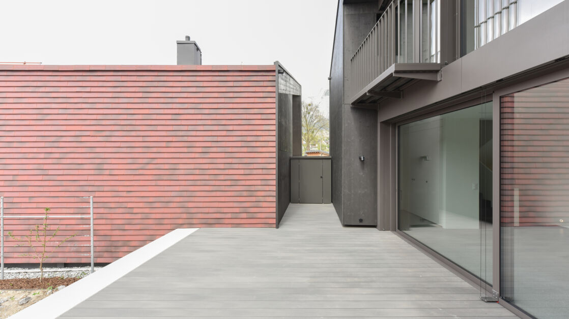 Unter der Linde Maienfeld 5