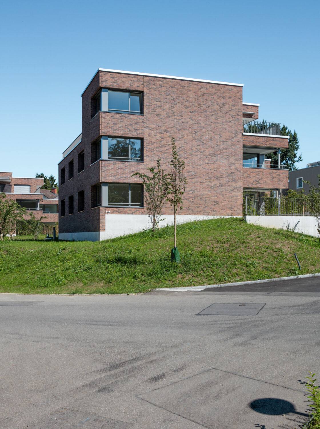 Referenzobjekt Neubau mit Sichtmauerwerk | Zürcher Ziegeleien AG Referenzobjekt Neubau mit Sichtmauerwerk | Zürcher Ziegeleien AG