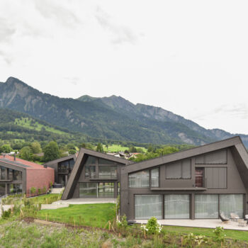 Unter der Linde Maienfeld 1