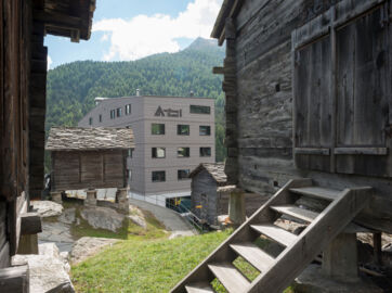 Wellnesshostel 4000 & Aqua Allalin in Saas Fee