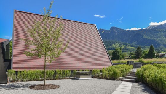 Unter der Linde Maienfeld 7