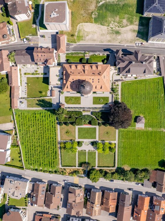 Referenzobjekt Dach Schloss Zizers 2 Referenzobjekt Dach Schloss Zizers 2