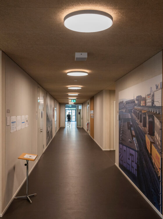 Écoles provisoires avec salle de sport, Zurich Écoles provisoires avec salle de sport, Zurich