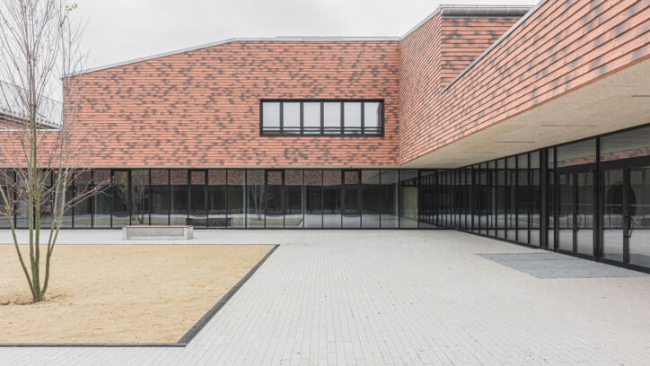 Grundschule Krampnitz 1 Grundschule Krampnitz 1